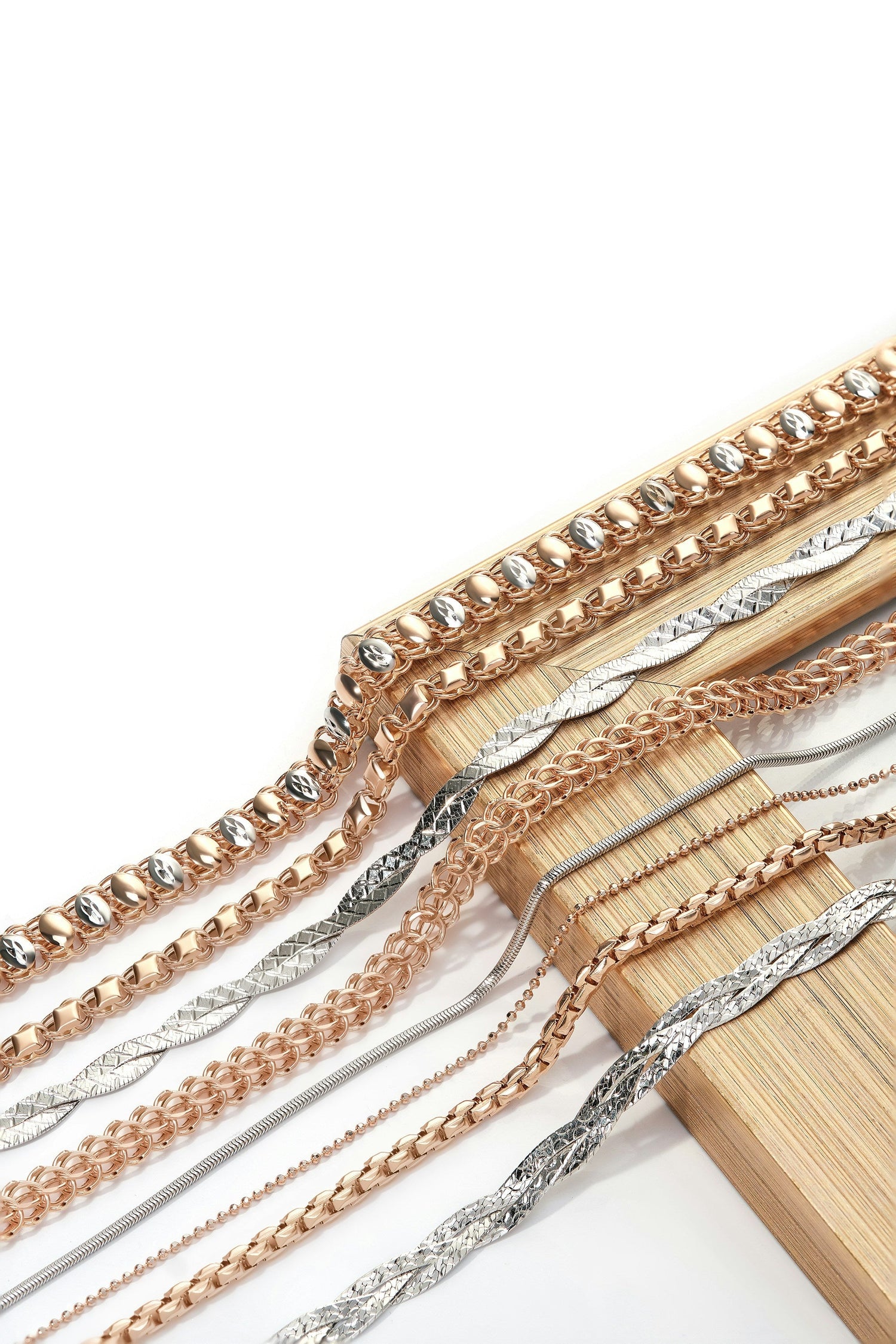 Pendants & Necklaces