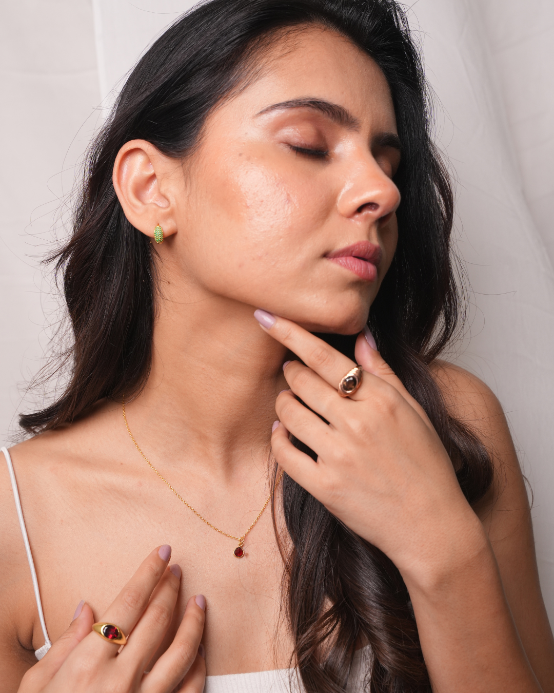 Bold Aura Signet Ring