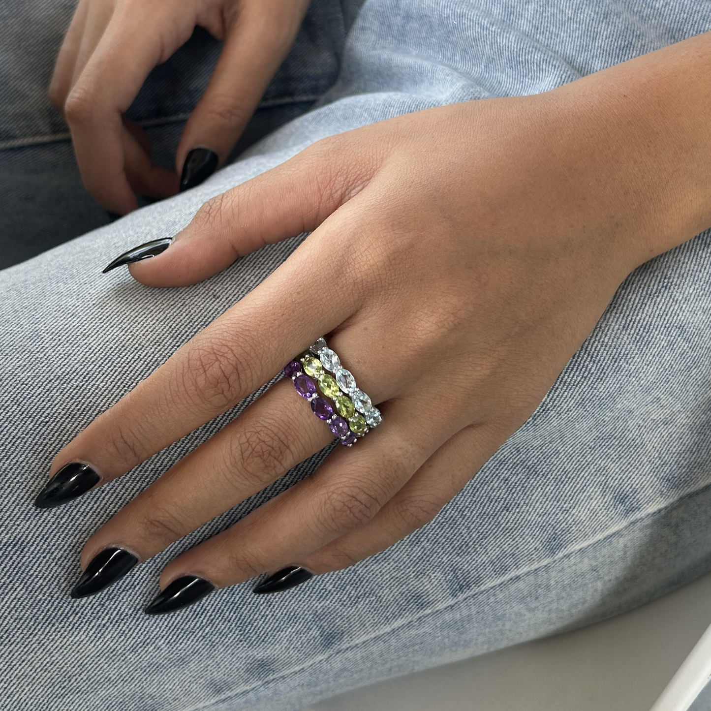 Eternity Oval Birthcolor Band