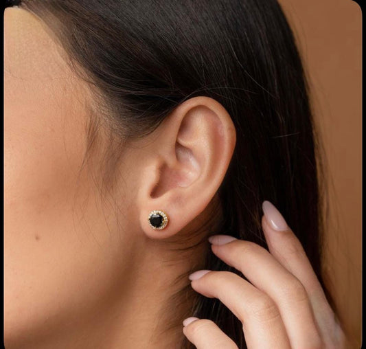 Round Halo Studs