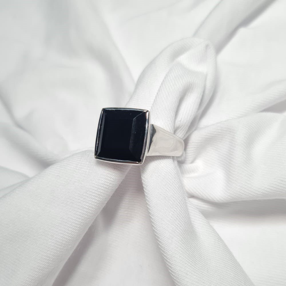 Black Onyx Signet Ring