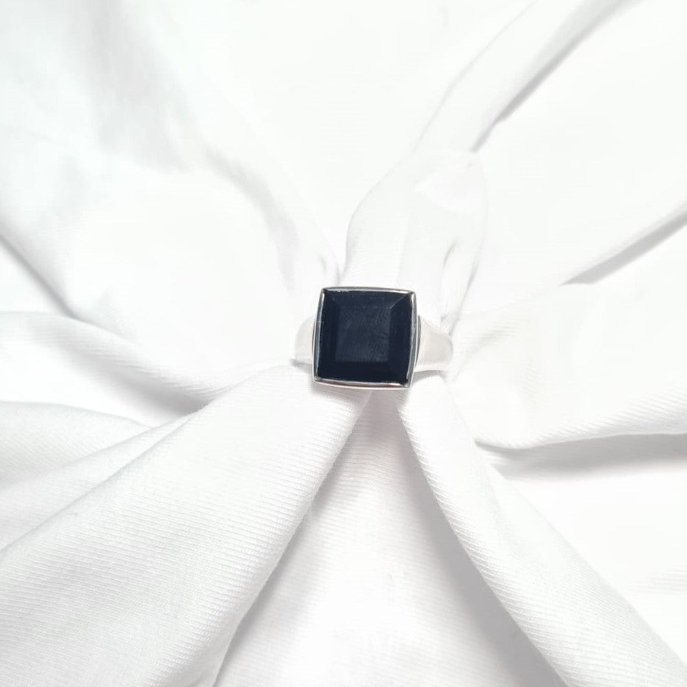 Black Onyx Signet Ring