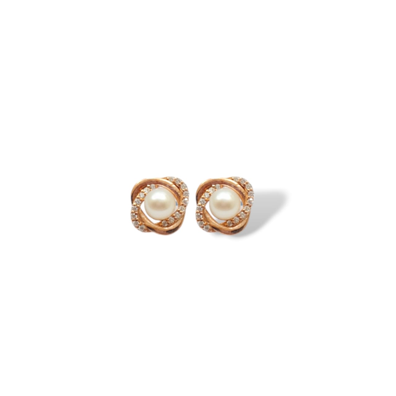 Timeless Pearl Earrings Silver
