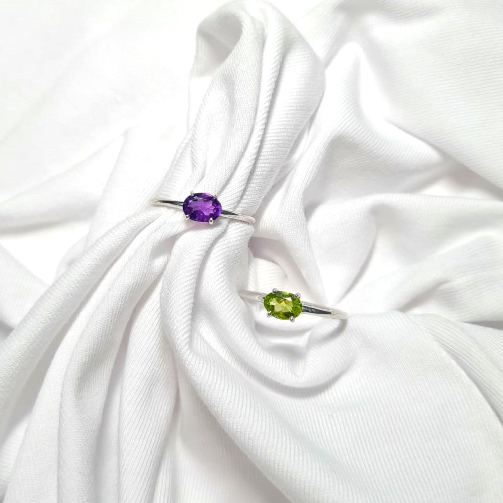 Luna Oval Birthcolor Ring