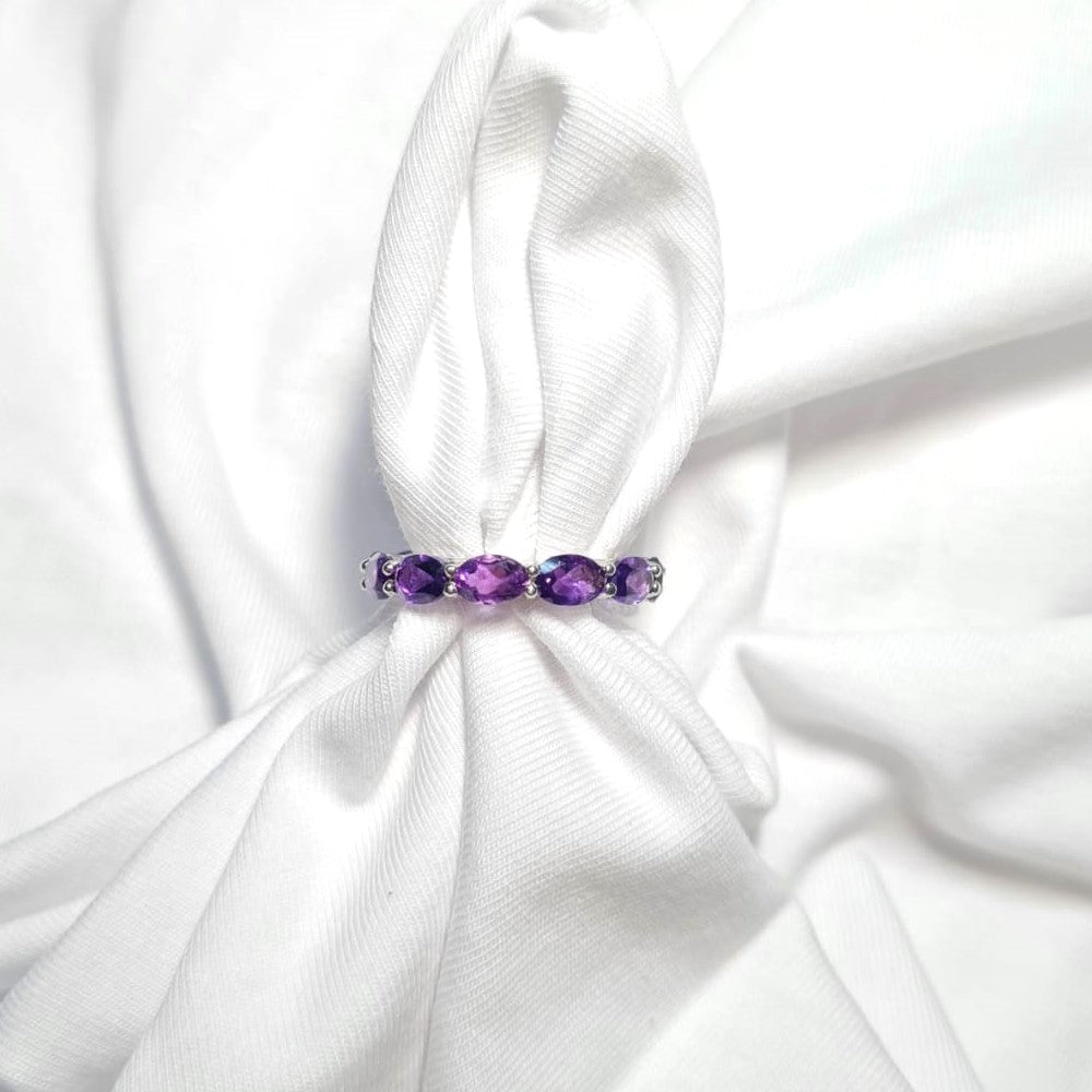 Eternity Oval Birthcolor Band