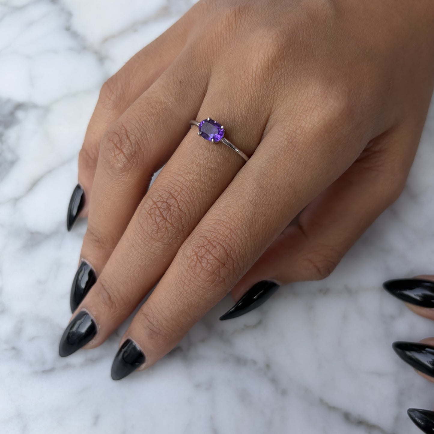 Luna Oval Birthcolor Ring